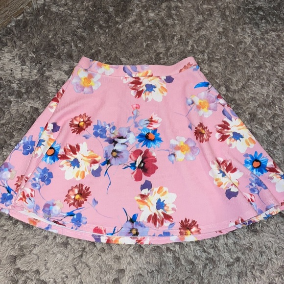 Girls Floral Two Piece Set - Picture 3 of 3